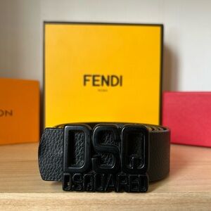 DSQUARED2 Black Leather Belt with DSQ Logo Buckle